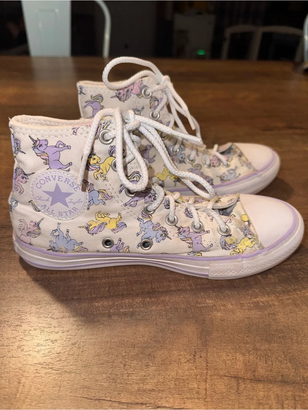 Converse Chuck Taylor All Star Unicorn High Top Sneakers Girls Youth Size 2